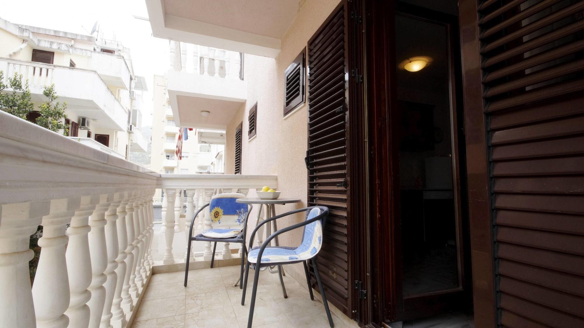 Apartment Glomazic Budva Luaran gambar