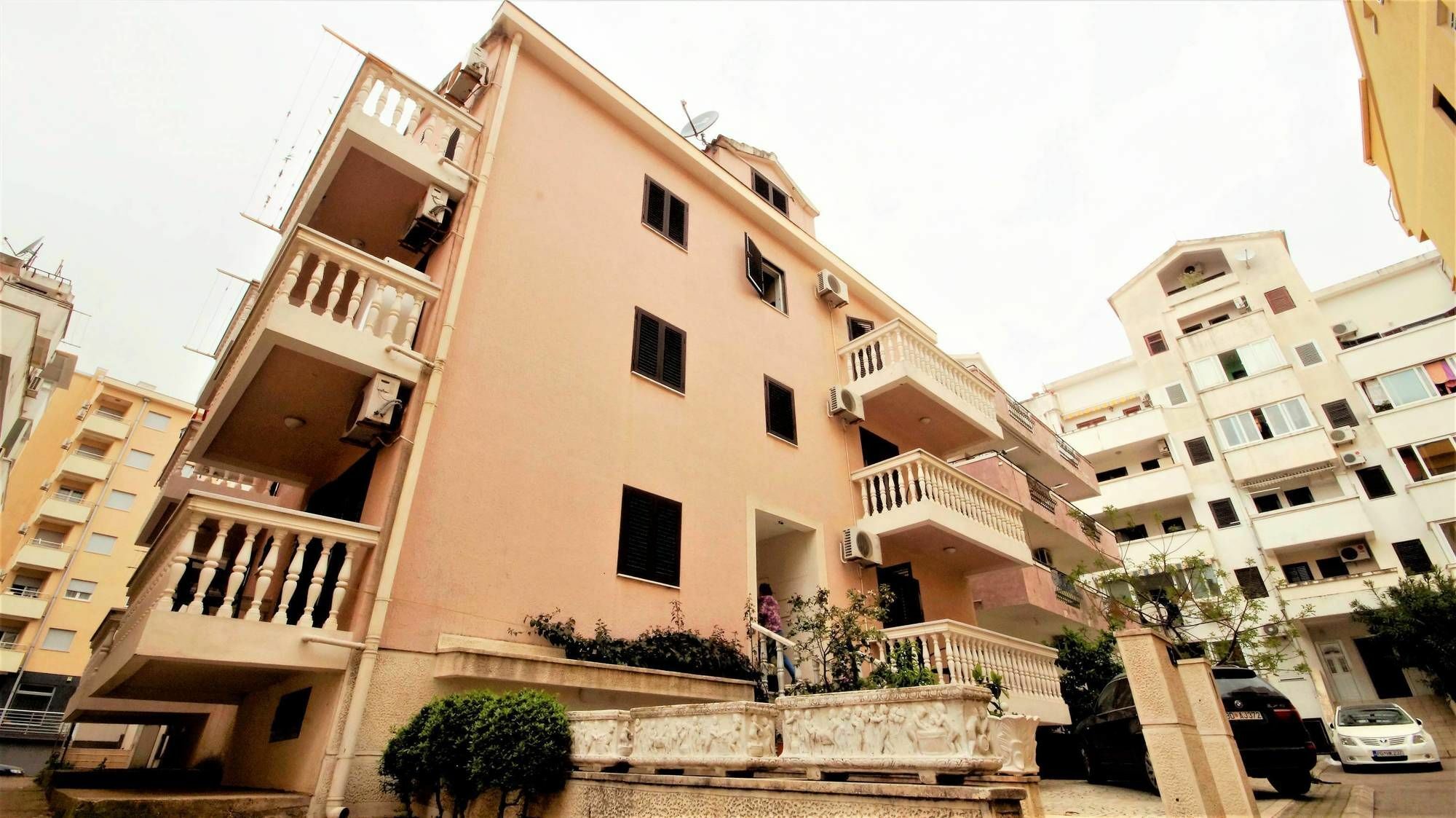 Apartment Glomazic Budva Luaran gambar